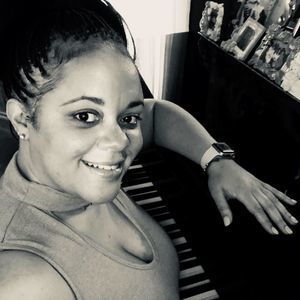 Meet your Posher, Nikki